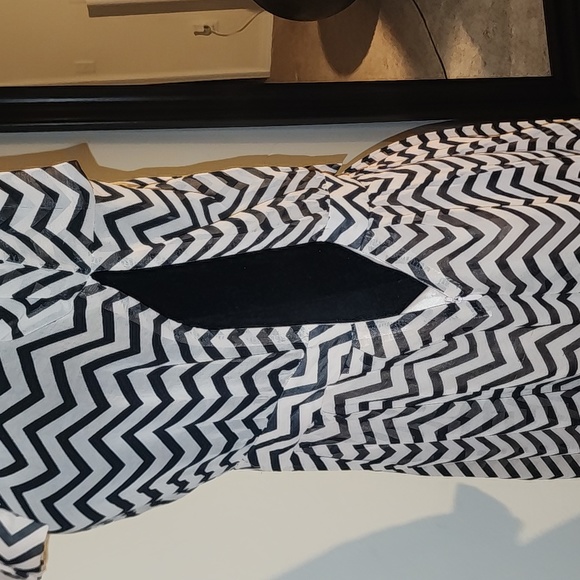 Mini Dress - Picture 3 of 4